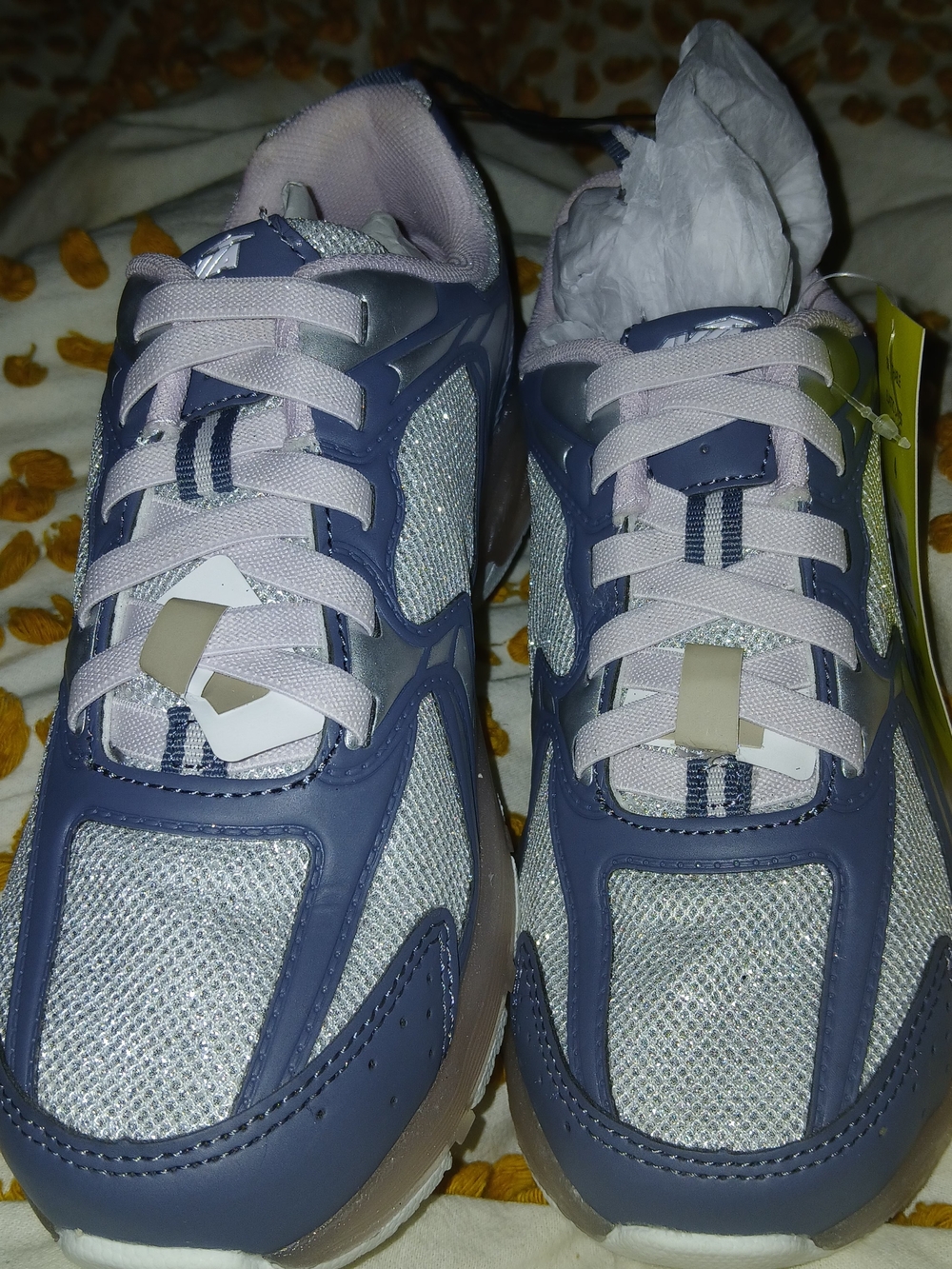 Brand NEW  Blue & Silver Mesh AVIA Sneakers SIZE 4